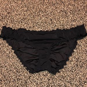ruffle bathing suit bottoms